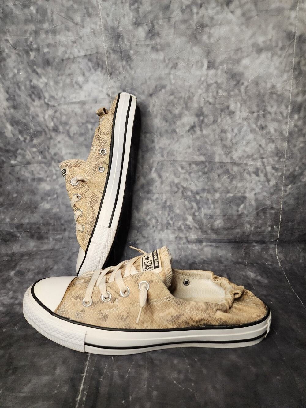 Converse Shoreline Slip On Sneakers Womens 10 Ivory Snake Print Slip On Shoes